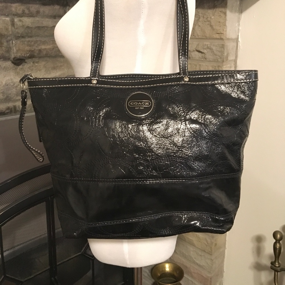 👜 Coach Black Leather Handbag Purse 👜
